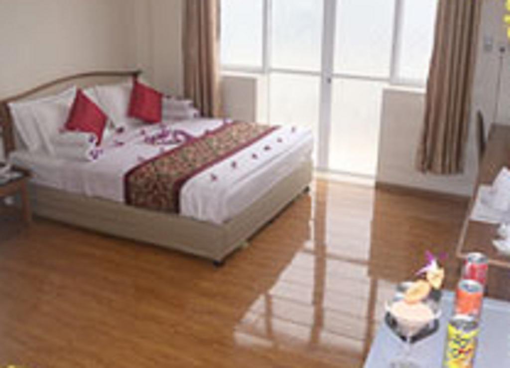 Diamond Crown Hotel Тавой Экстерьер фото